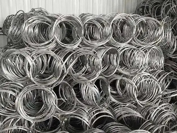 Slope ring net